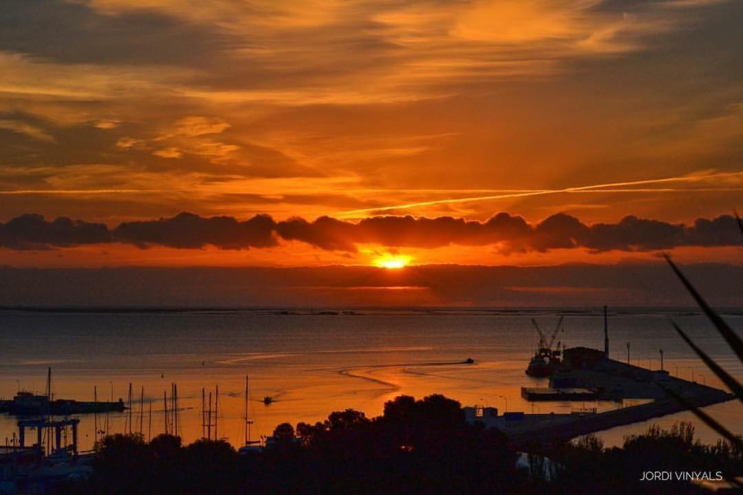 Atico De Lujo Con Vistas Al Mar Apartman Sant Carlos de la Ràpita Kültér fotó